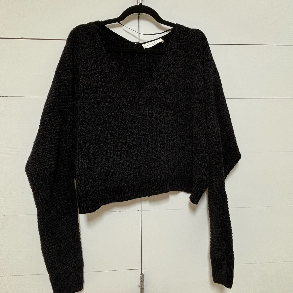 American Threads black sweater